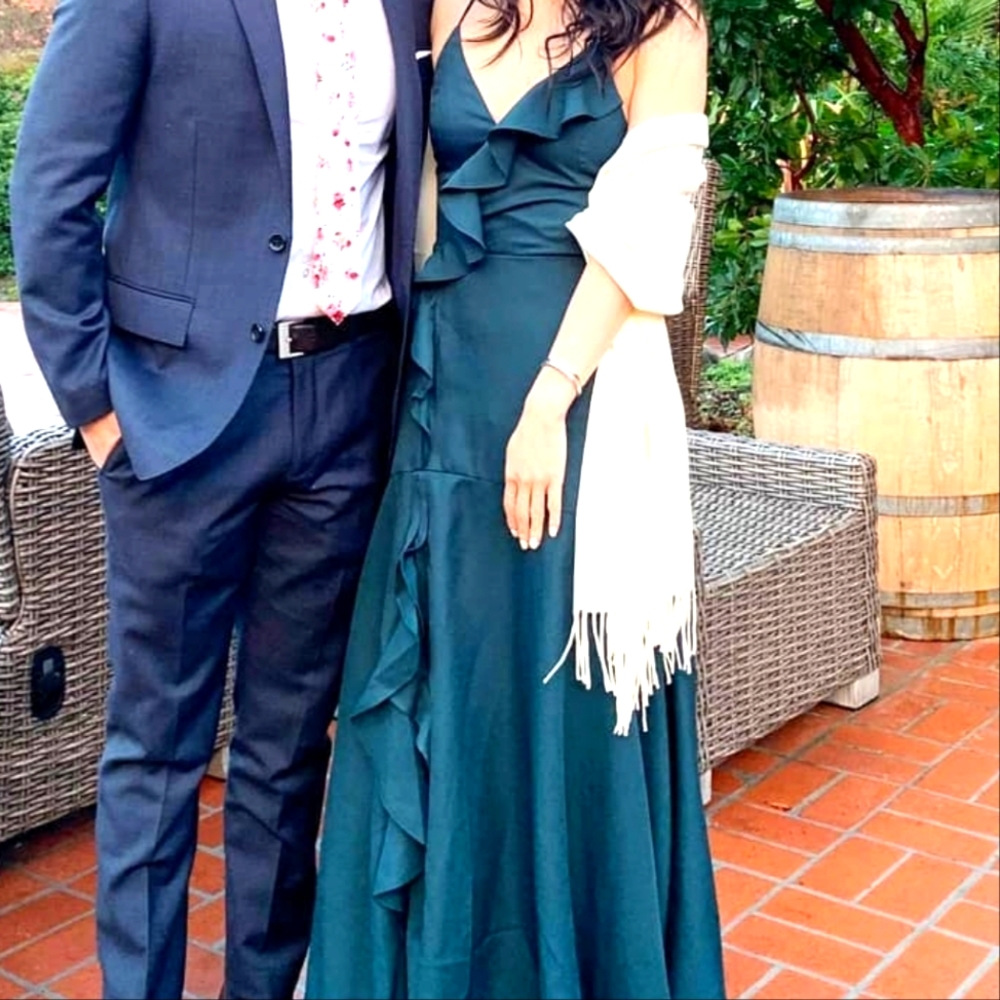 Lulu's emerald green maxi dress